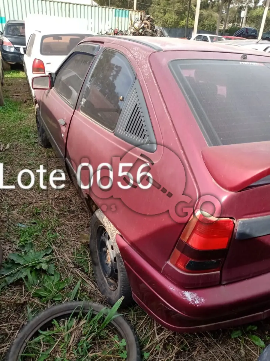 LOTE 056 - SUCATAS AUTOMOTIVAS