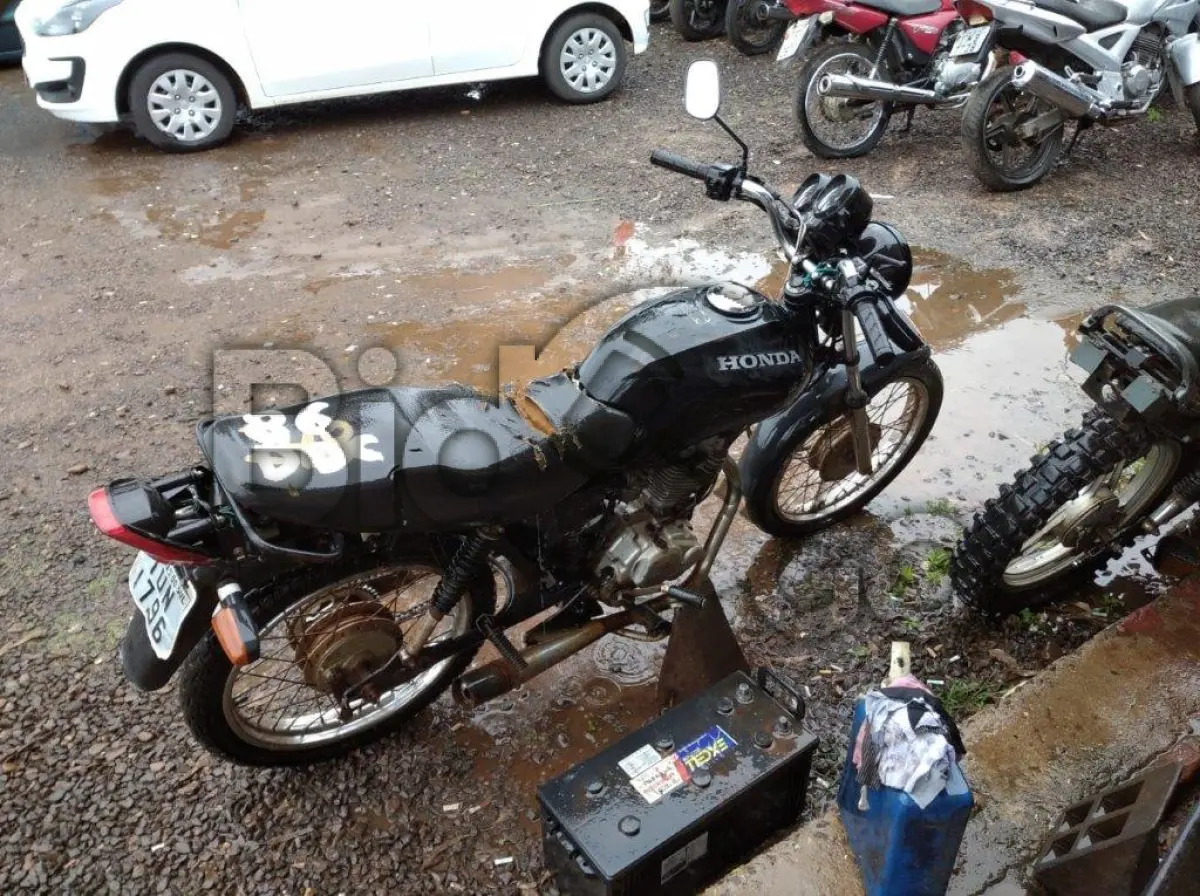 LOTE 086 - HONDA/CG 125 FAN