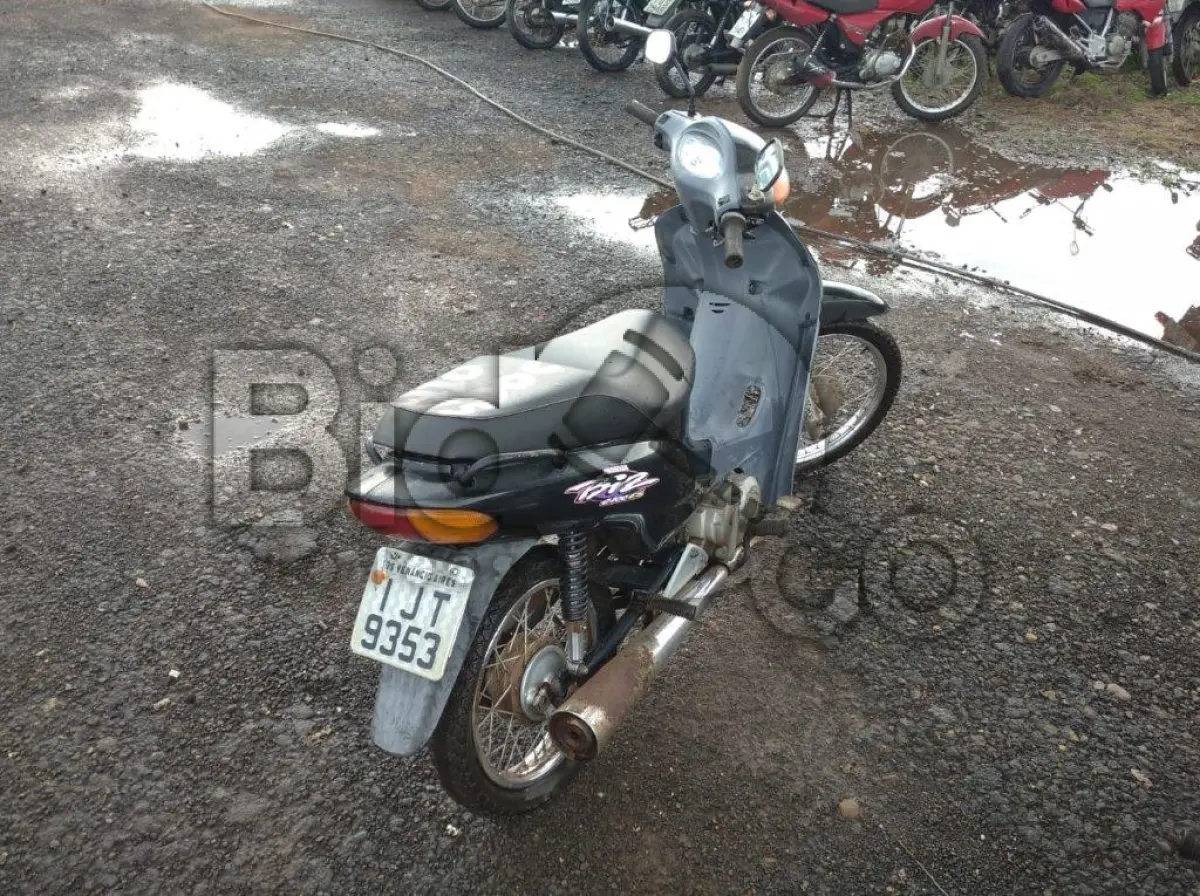LOTE 110 - HONDA/C100 BIZ ES