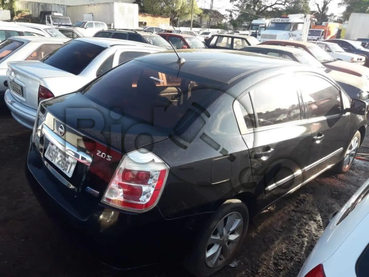 LOTE 175 - I/NISSAN SENTRA 20S FLEX