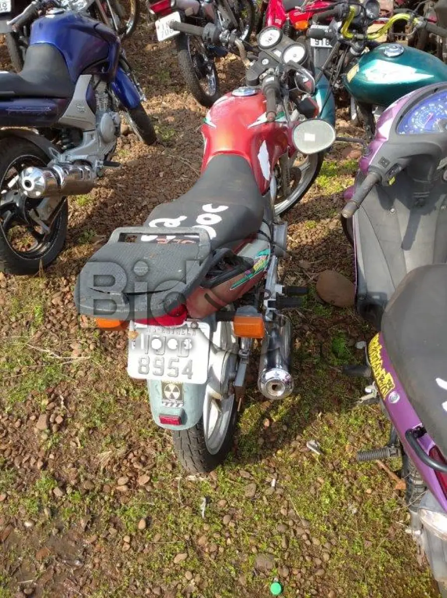 LOTE 092 - HONDA/CBX 200 STRADA