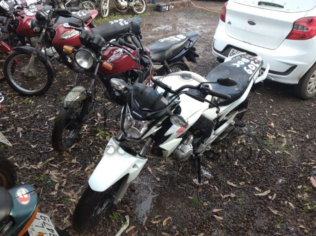 LOTE 109 - HONDA/CB 250F TWISTER