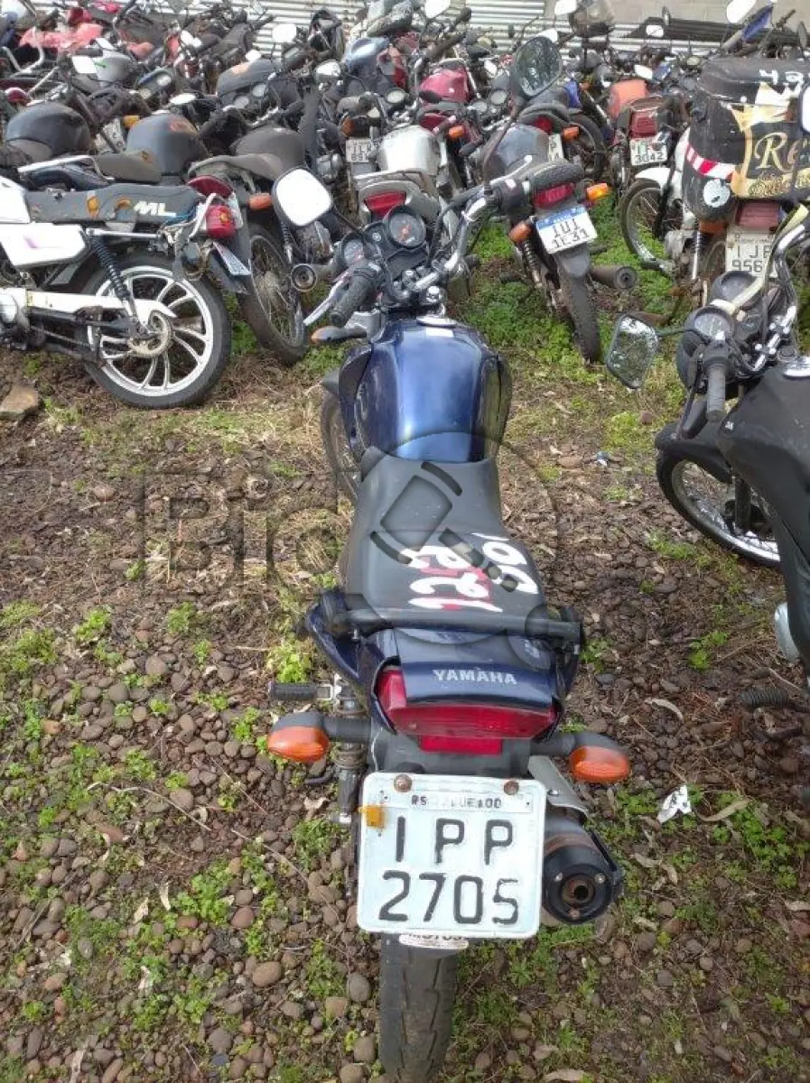 LOTE 122 - YAMAHA/FACTOR YBR125 E