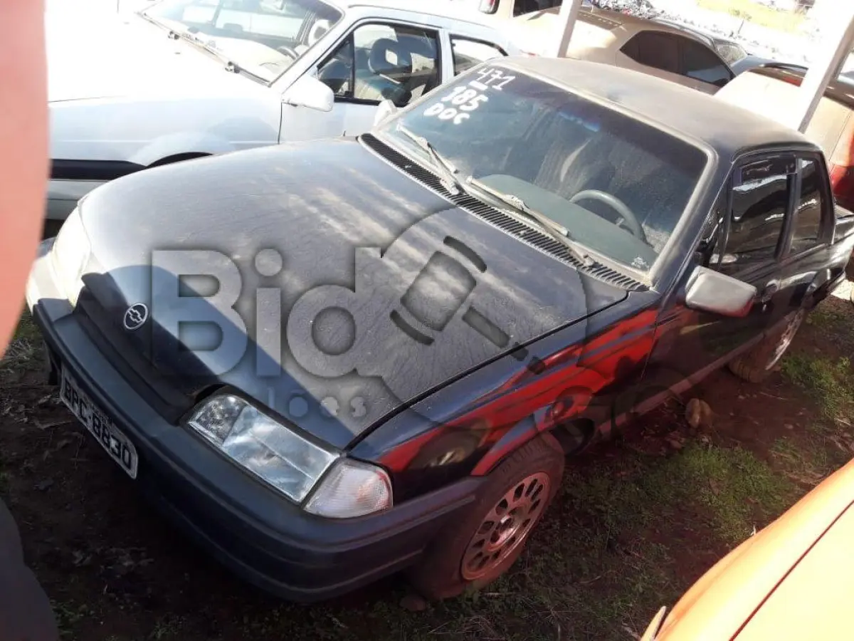 LOTE 185 - GM/MONZA SL/E EFI