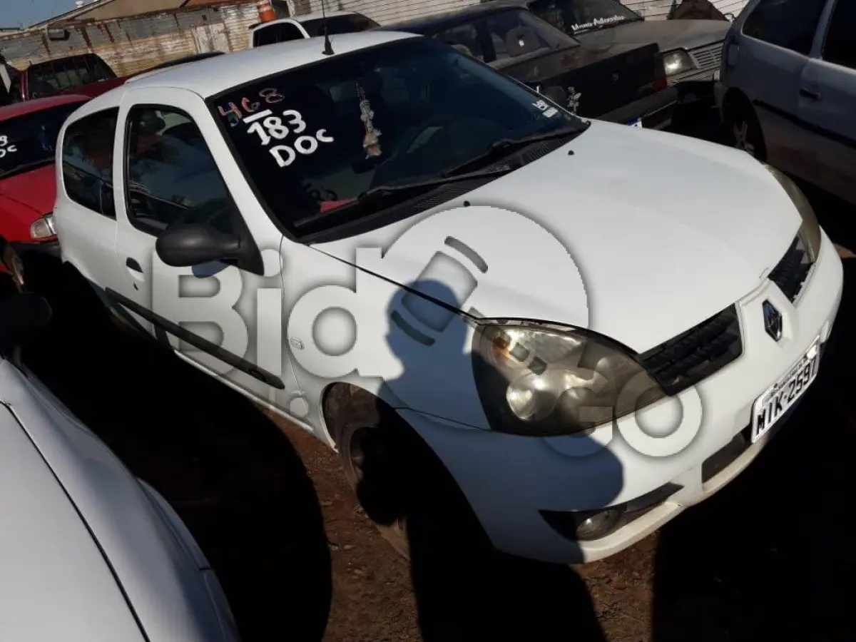 LOTE 183 - I/RENAULT CLIO CAM 10H3P