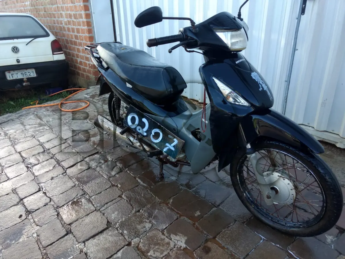 LOTE 207 - HONDA/BIZ 125 KS
