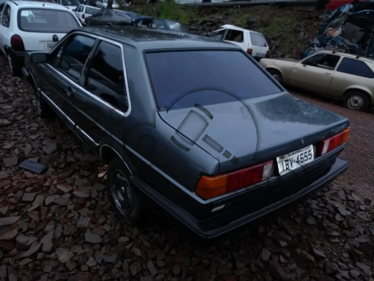 LOTE 267 - SUCATAS AUTOMOTIVAS