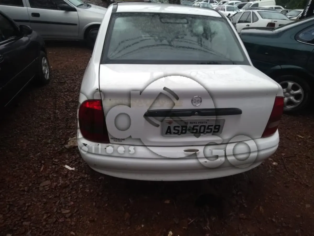 LOTE 301 - GM/CORSA WIND
