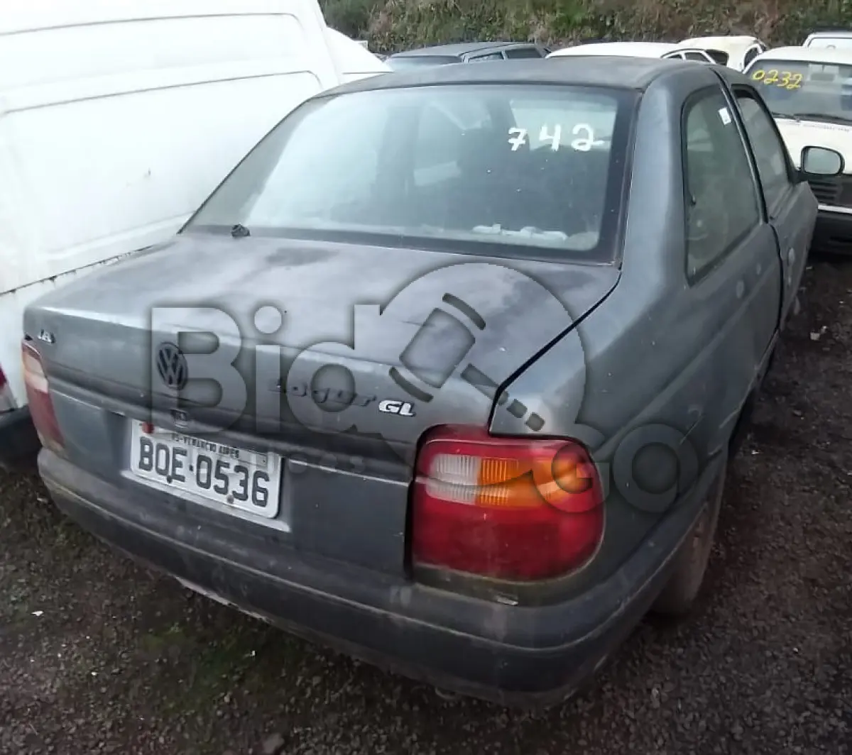 LOTE 233 - SUCATAS AUTOMOTIVAS