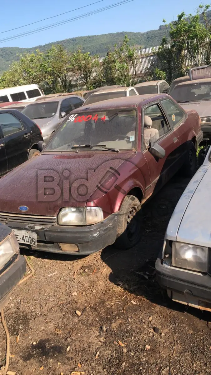 LOTE 004 - SUCATAS AUTOMOTIVAS
