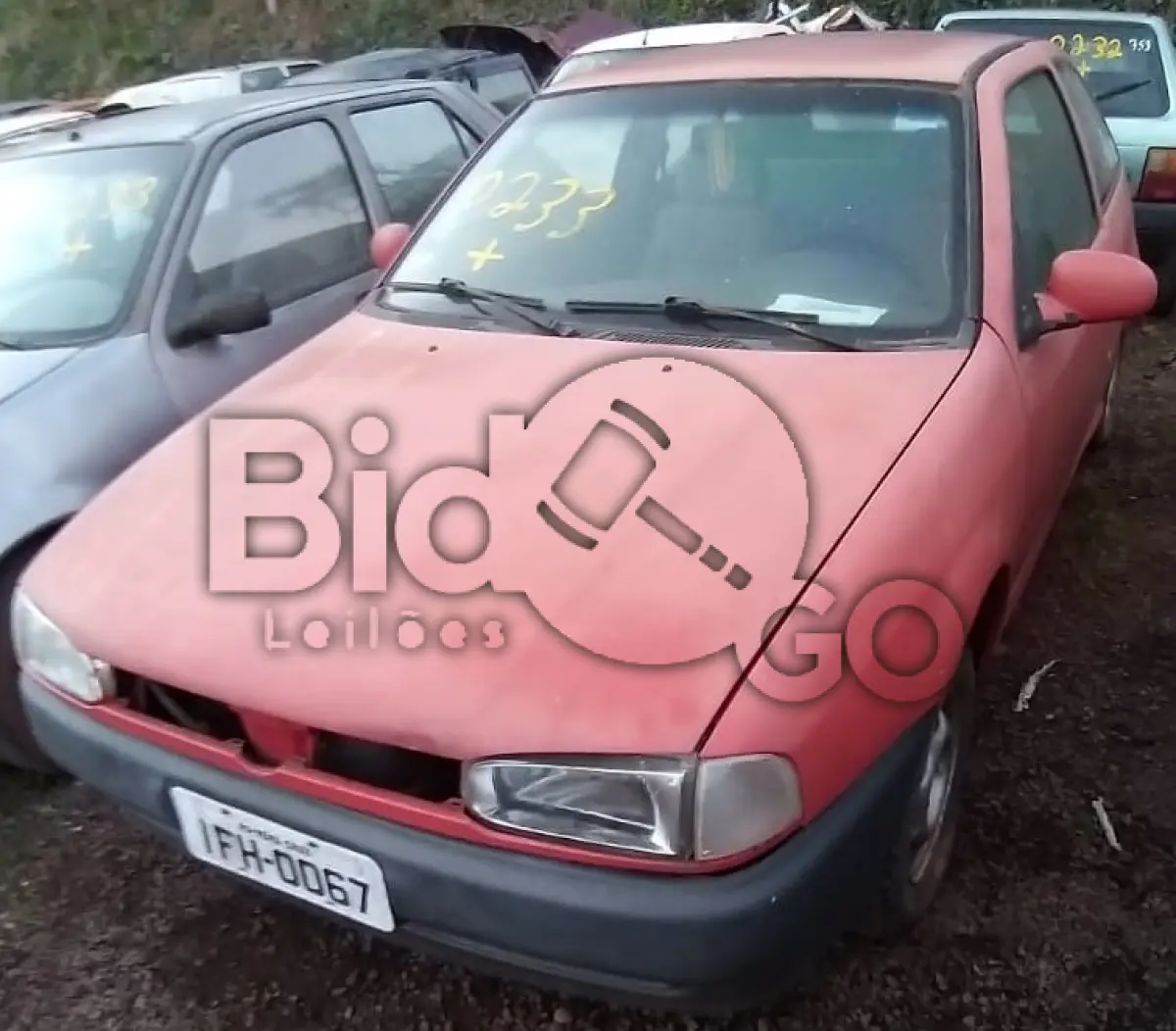 LOTE 233 - SUCATAS AUTOMOTIVAS