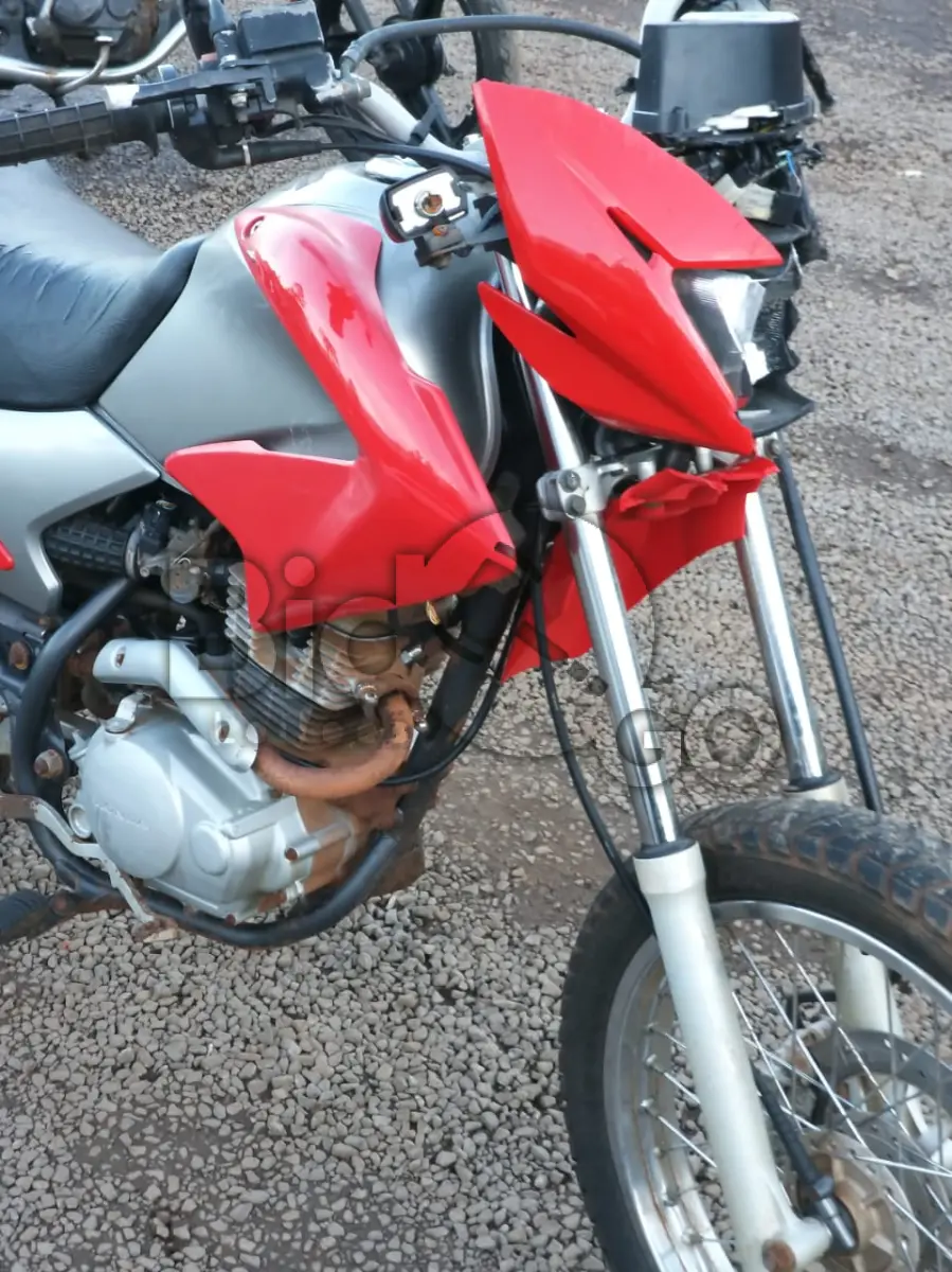 LOTE 236 - HONDA/NXR150BROS MIX ESD