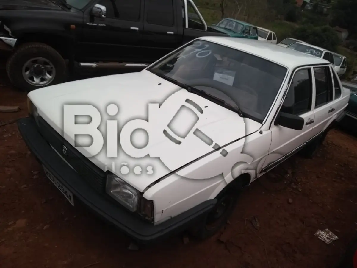LOTE 270 - SUCATAS AUTOMOTIVAS