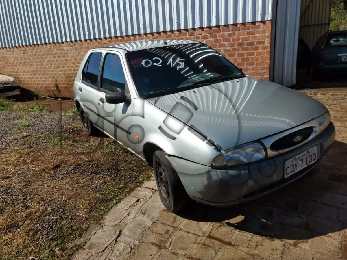 LOTE 215 - FORD/FIESTA