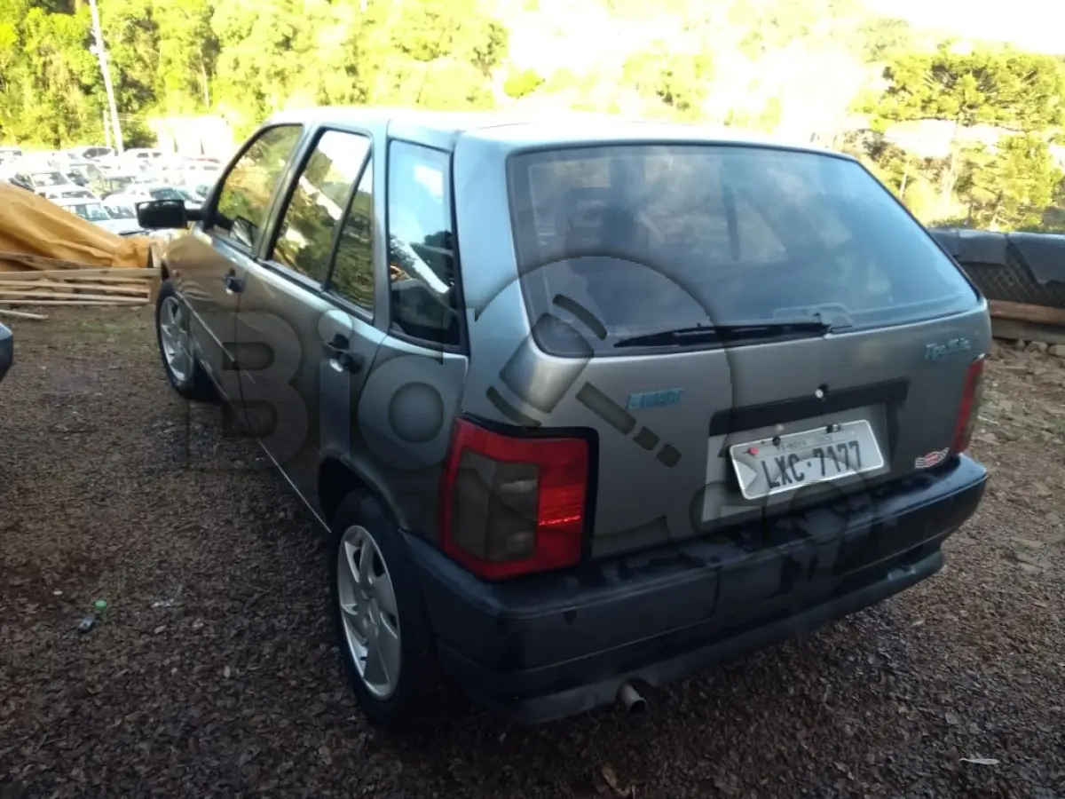 LOTE 303 - IMP/FIAT TIPO 1.6 IE