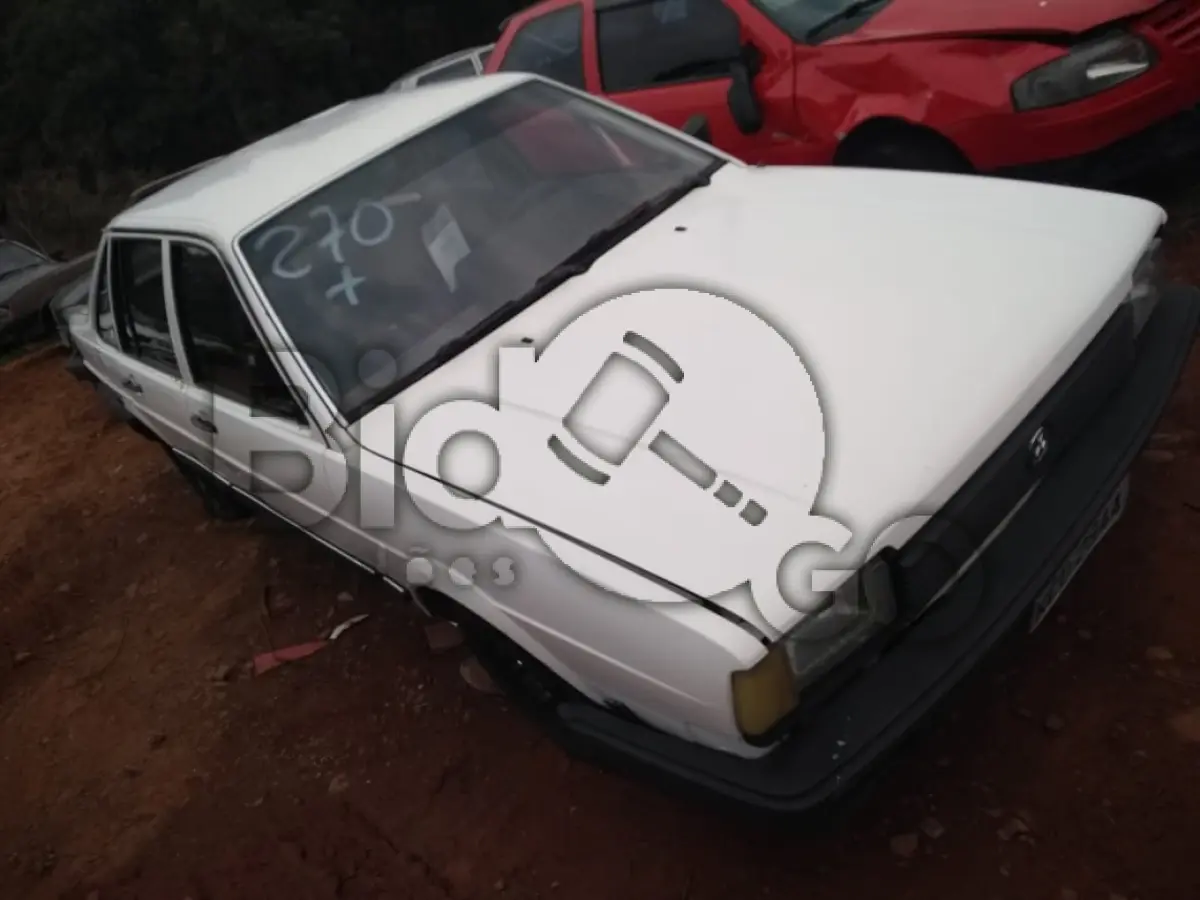 LOTE 270 - SUCATAS AUTOMOTIVAS