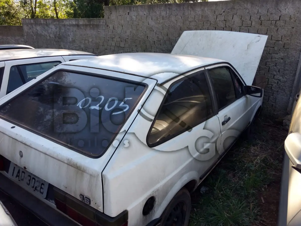 LOTE 205 - SUCATAS AUTOMOTIVAS