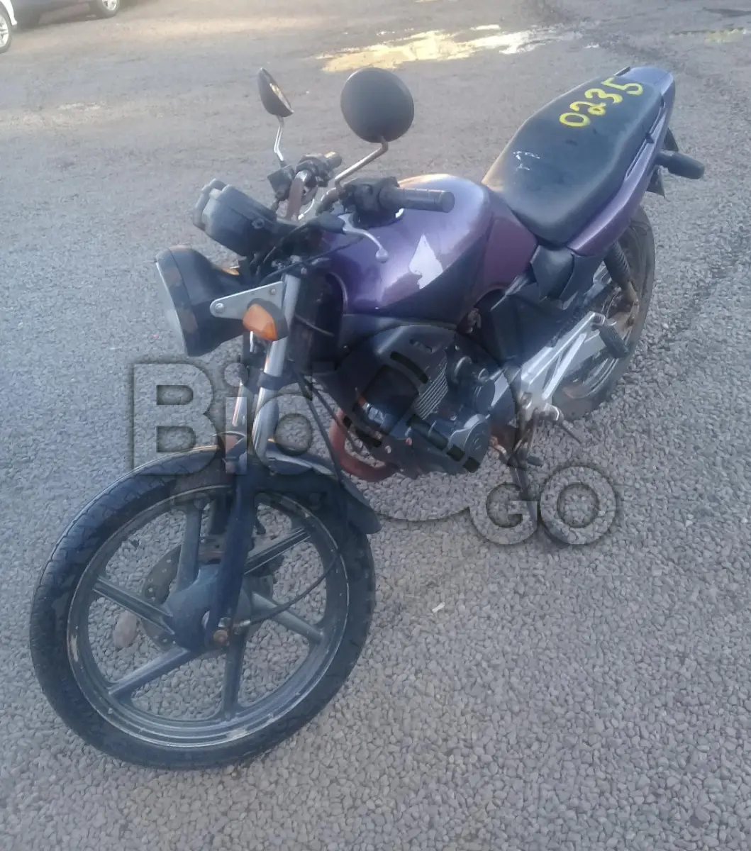 LOTE 235 - HONDA/CBX 200 STRADA