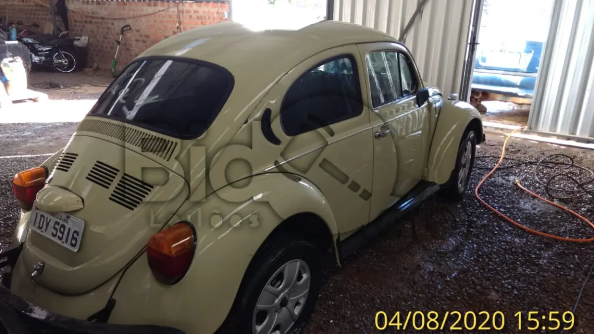 LOTE 221 - VW/FUSCA 1300