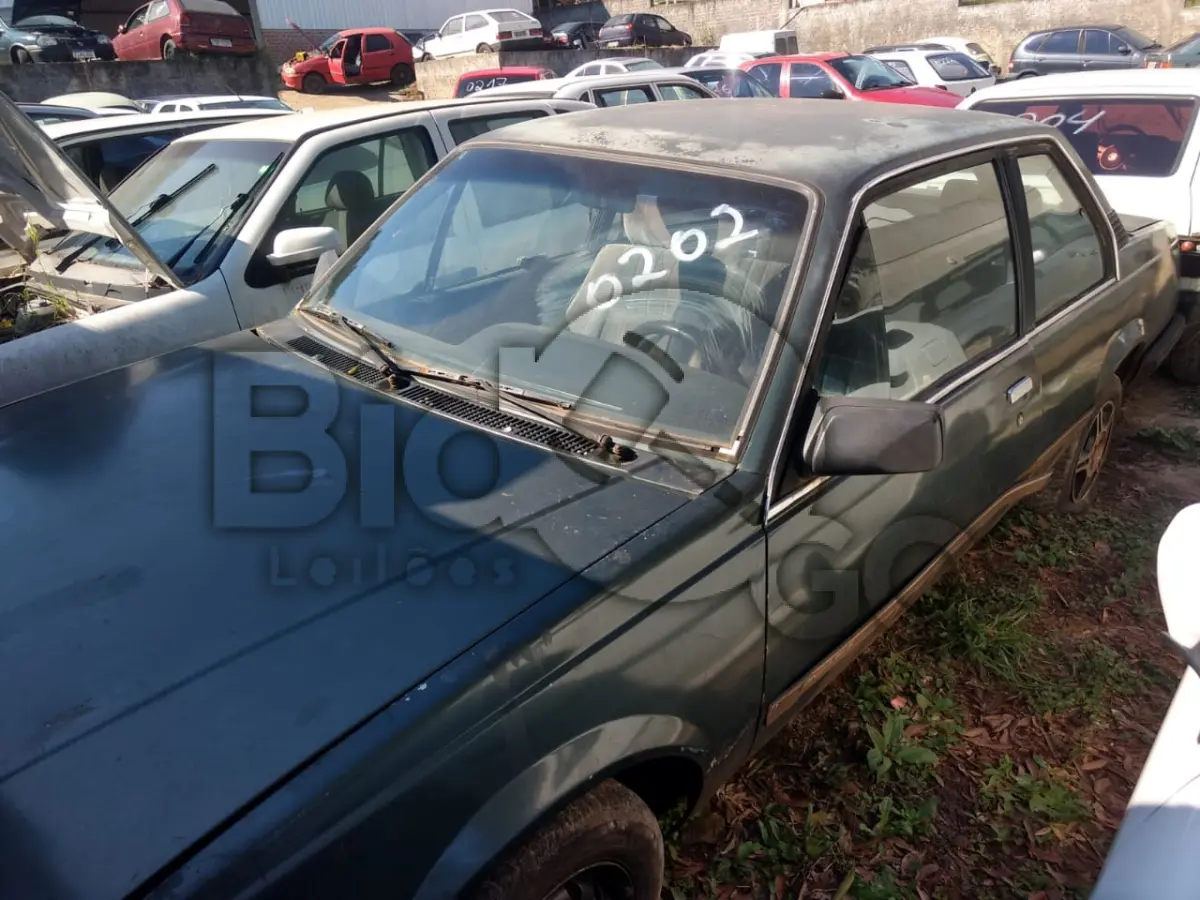 LOTE 202 - SUCATAS AUTOMOTIVAS