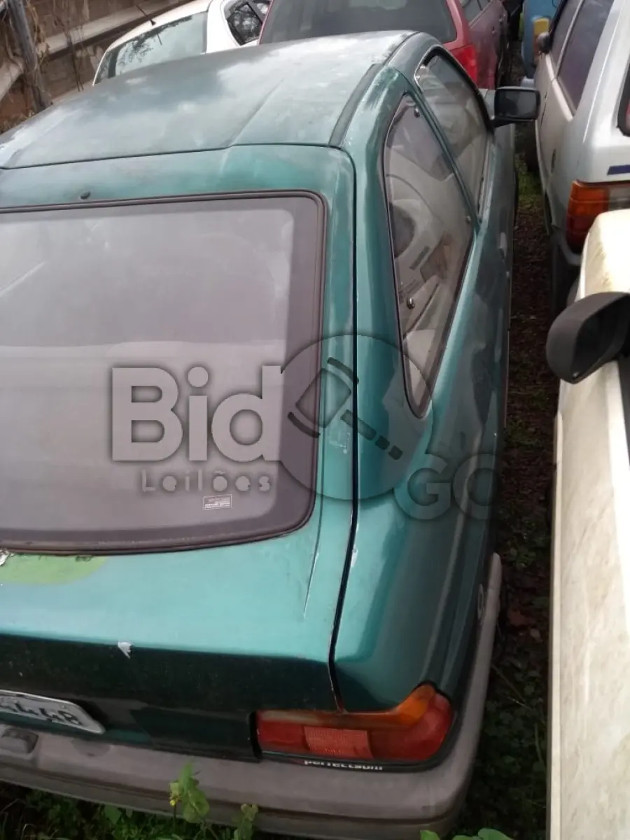 LOTE 272 - SUCATAS AUTOMOTIVAS
