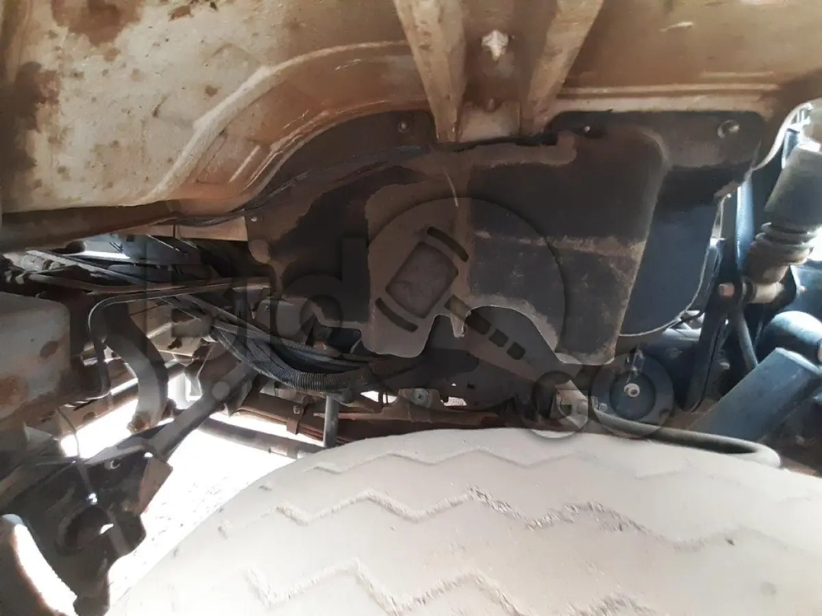 LOTE 049 - CAMINHÃO VW/15.180 CNM Ano/modelo: 2007/2008