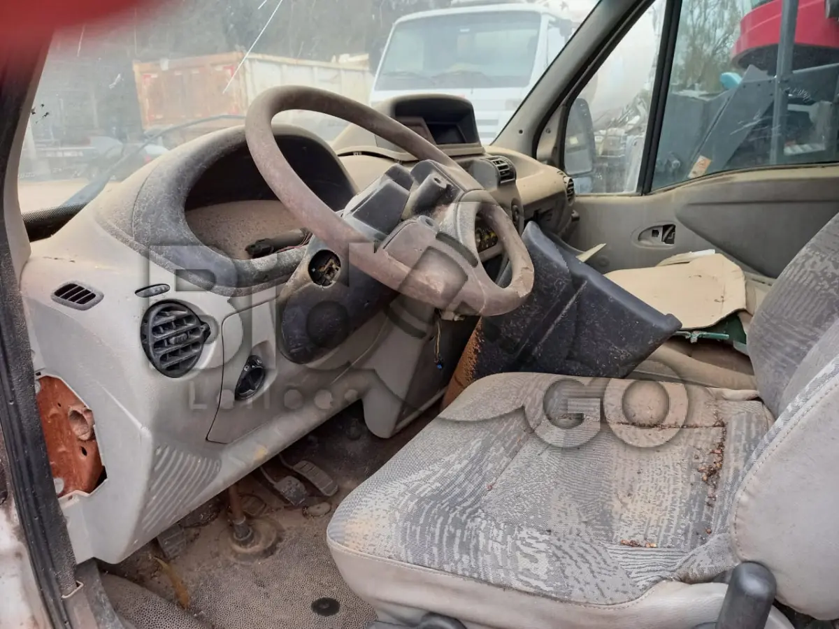 LOTE 005 - RENAULT/MASTER BUS16 DCI, 16 PAS,