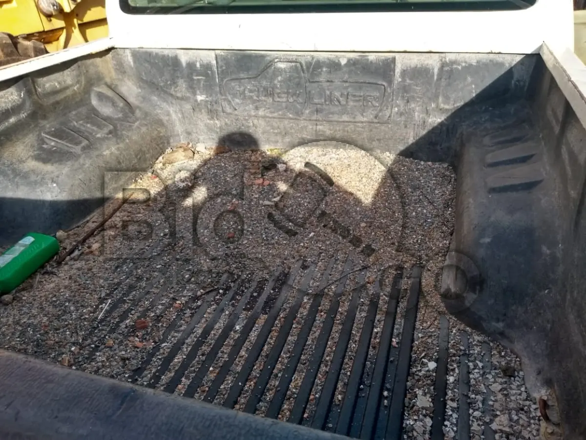 LOTE 013 - CAMINHOTE/AMAROK/CABINE DUPLA, 4X4, ANO 2012