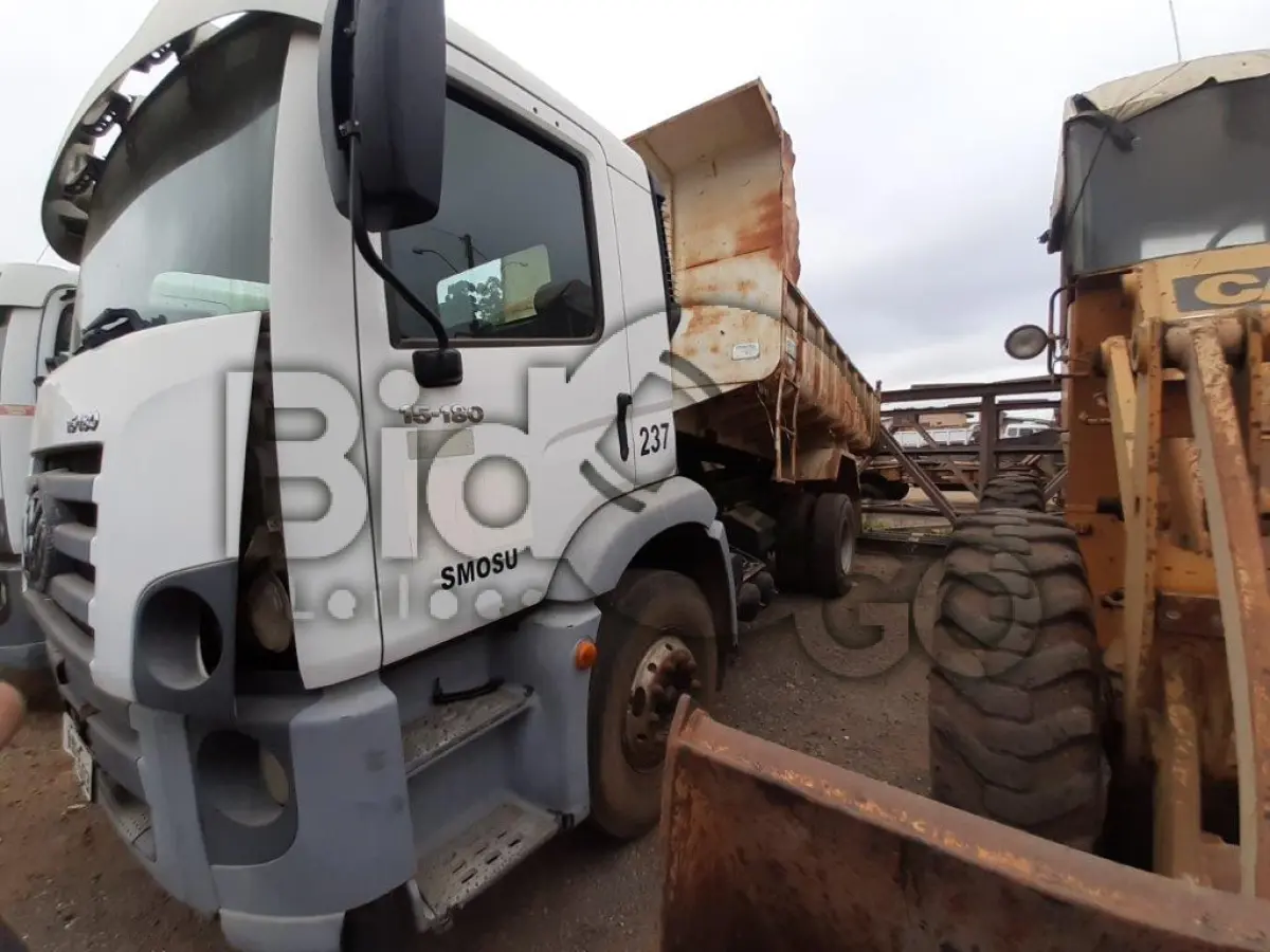 LOTE 048 - CAMINHÃO VW/15.180 CNM Ano/modelo: 2007/2008