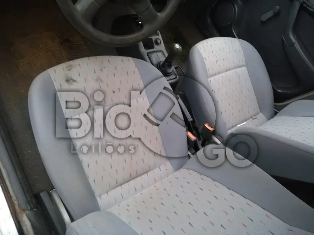 LOTE 268 - SUCATAS AUTOMOTIVAS