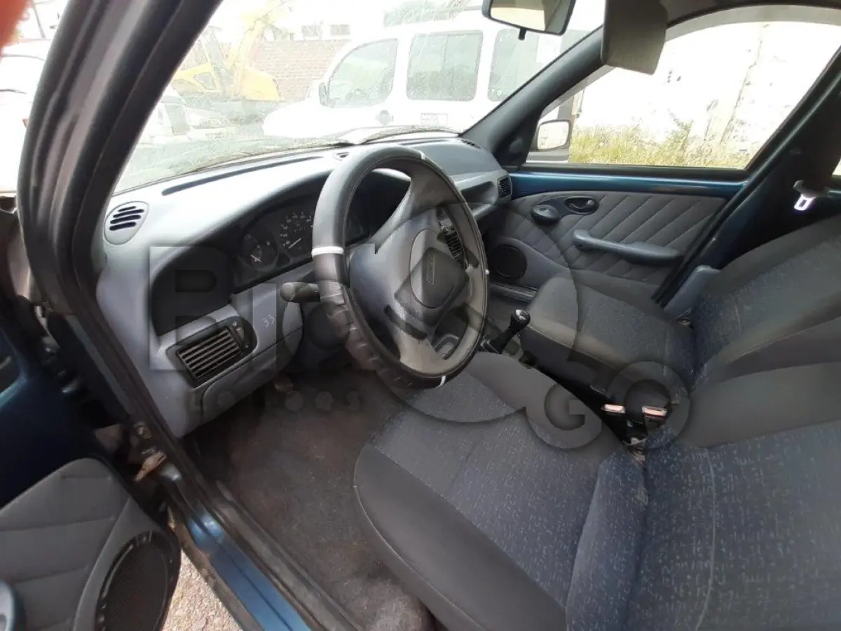 LOTE 055 - AUTOMÓVEL FIAT/PALIO 1.6 Ano/modelo: 2000/2000
