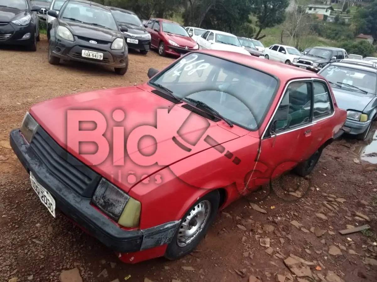 LOTE 268 - SUCATAS AUTOMOTIVAS