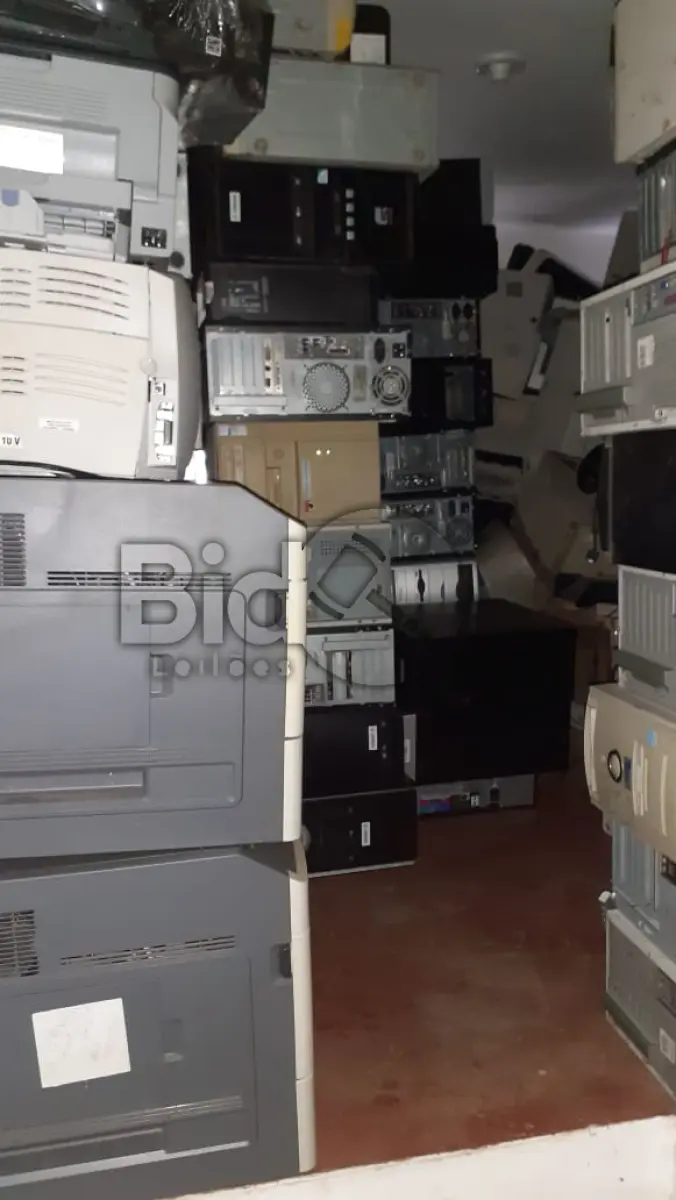 LOTE 041 - SUCATA DE ELETRONICOS E INFORMATICA 