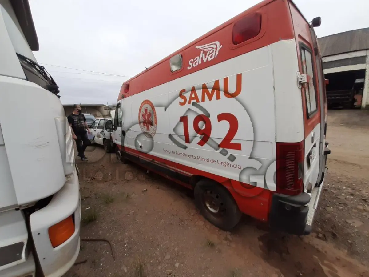 LOTE 033 - CAMIONETE FIAT/DUCATO MC RONTANAMB Ano/modelo: 2010/2011