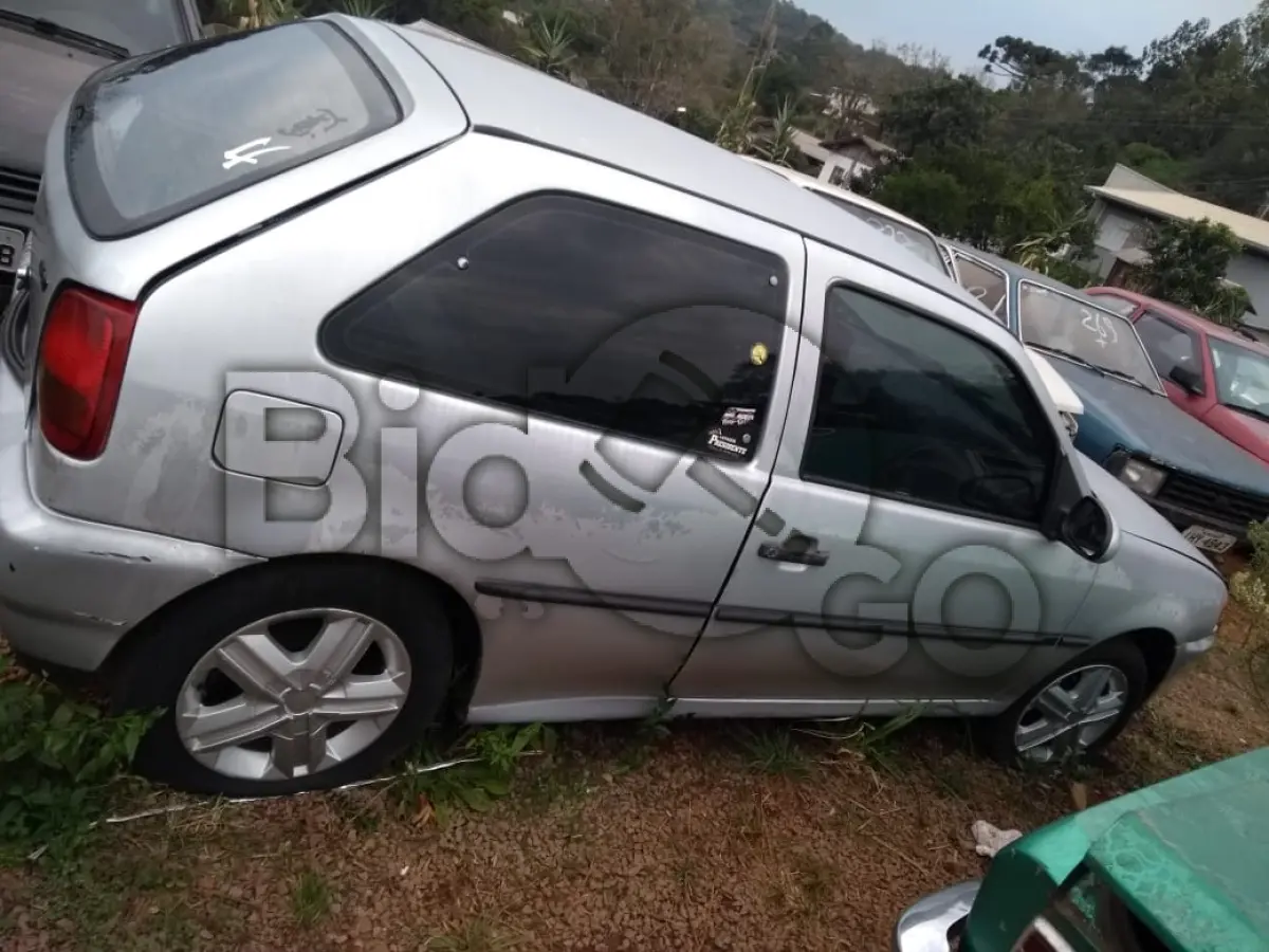 LOTE 271 - SUCATAS AUTOMOTIVAS