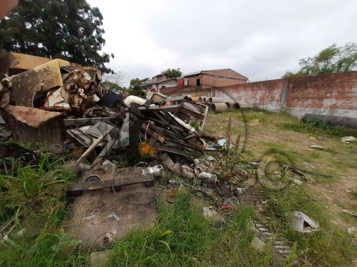 LOTE 039 - SUCATA DIVERSAS 