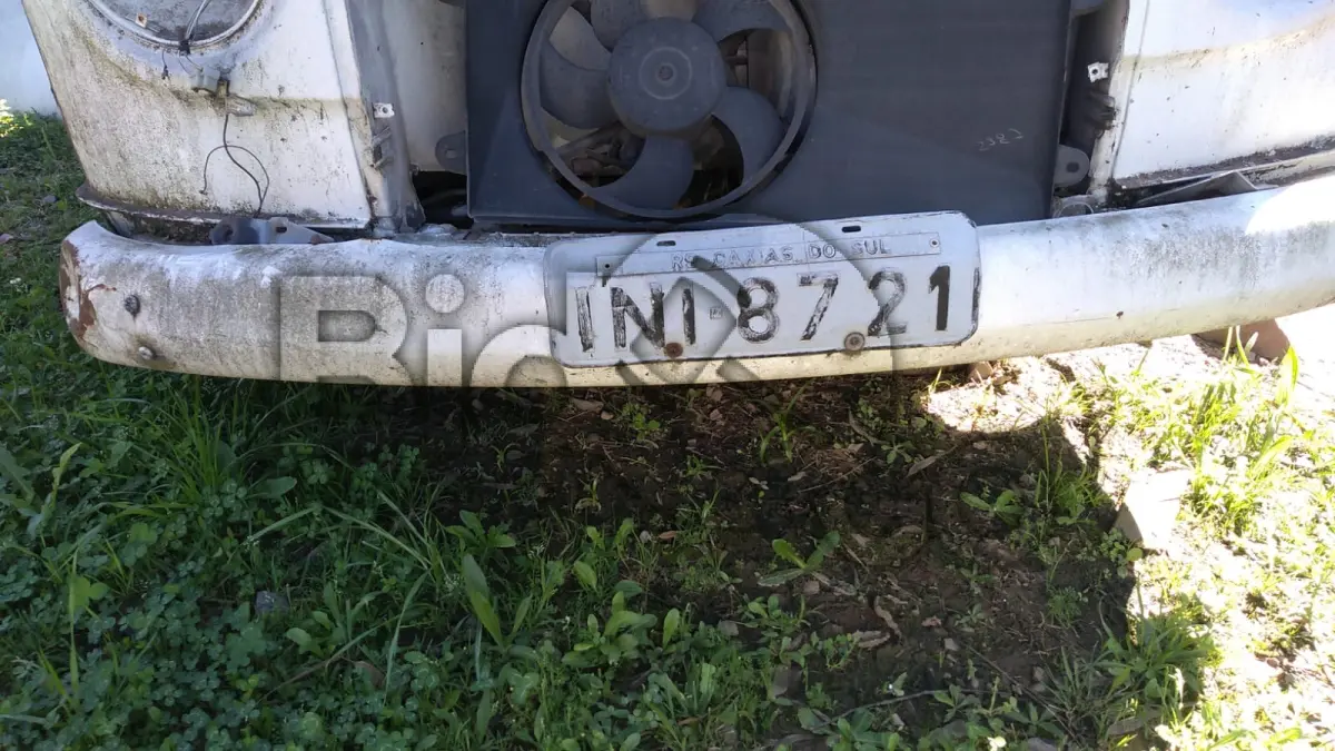 LOTE 016 - Camioneta VW/KOMBI, Ano/modelo: 2006/2007