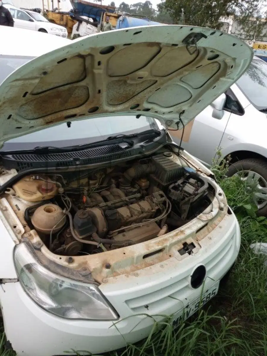 LOTE 001 - AUTOMÓVEL VW/GOL 1.6