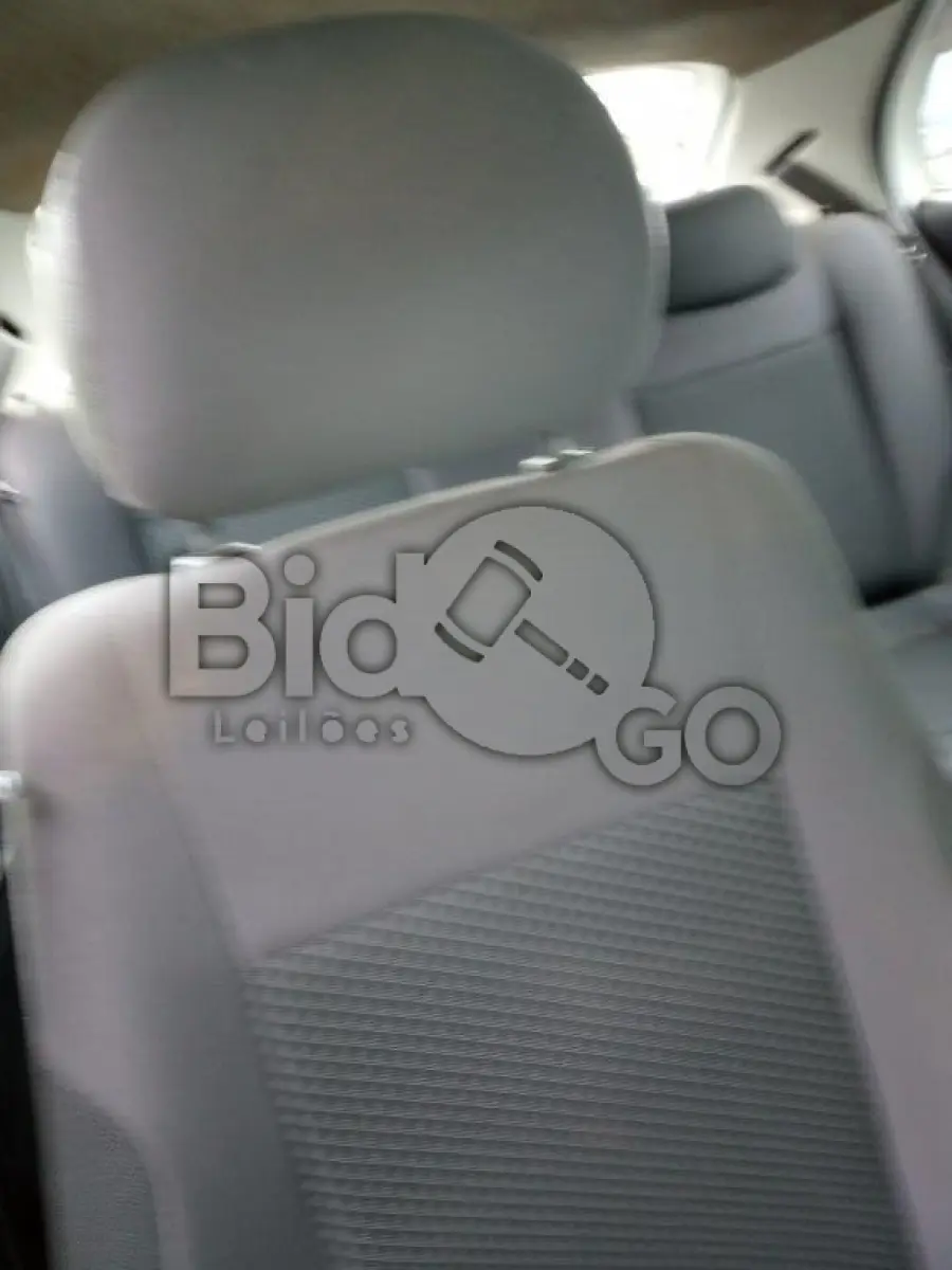 LOTE 001 - AUTOMÓVEL VW/GOL 1.6