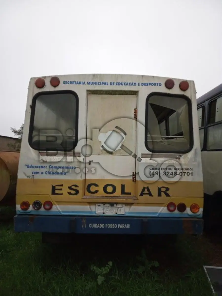 LOTE 005 - ÔNIBUS FORD/B 12000