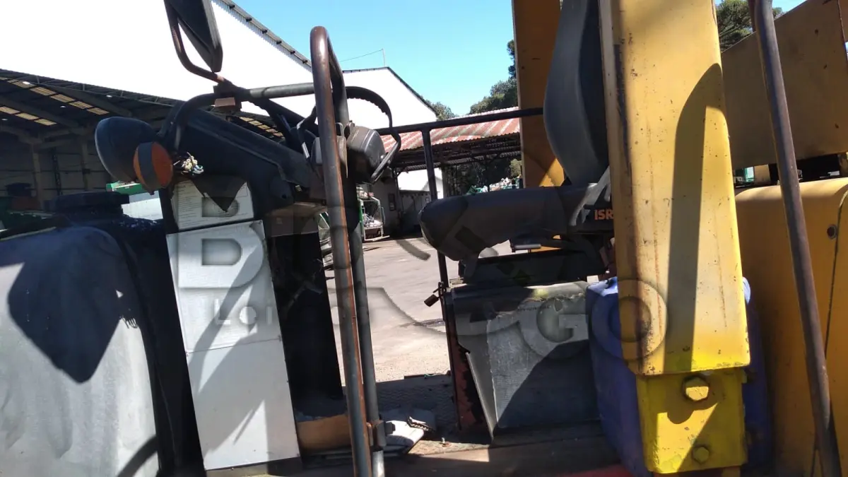 LOTE 023 - ROLO COMPACTADOR PNEUMATICO DYNAPAC, Ano/modelo: 1999/1999