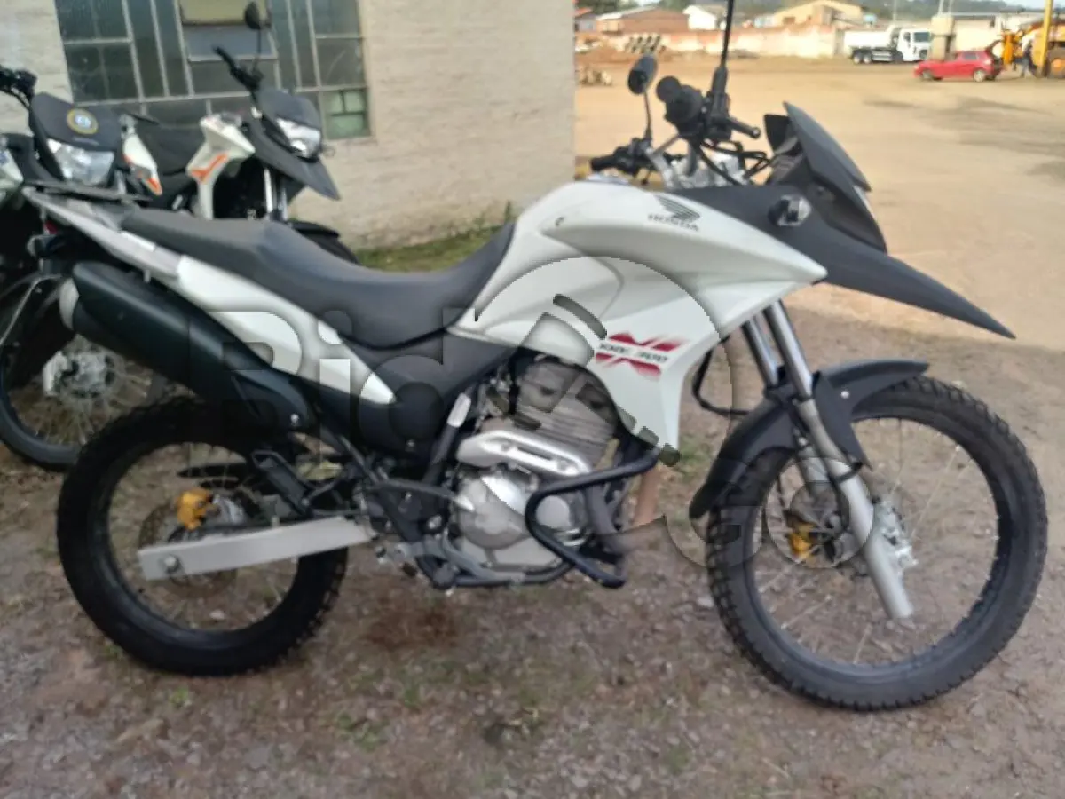 LOTE 022 - Motocicleta HONDA/XRE 300, Ano/modelo: 2012/2012