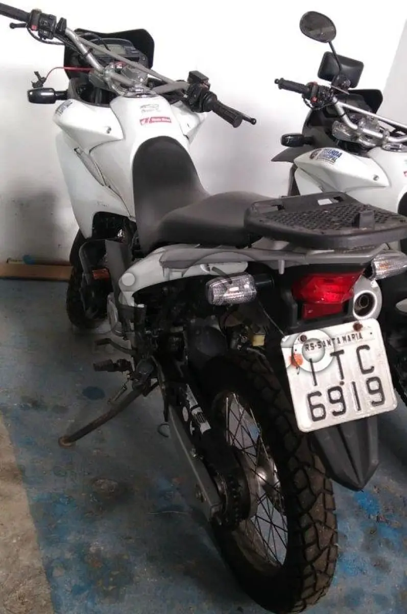 LOTE 021 - Motocicleta HONDA/XRE 300, Ano/modelo: 2012/2012