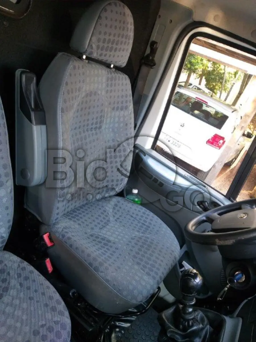 LOTE 007 - AMBULÂNCIA FORD TRANSIT TCA AMB - ANO/MODELO 2012 -