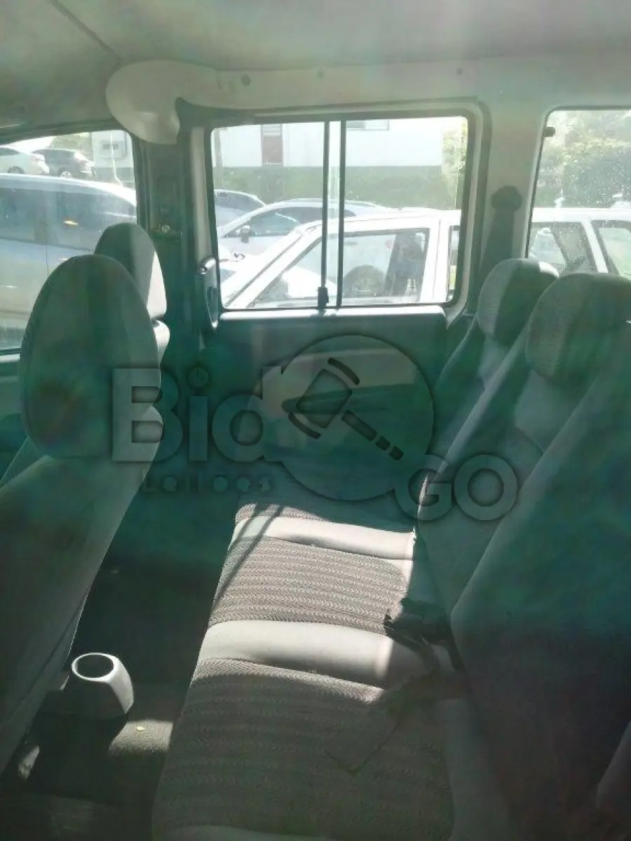 LOTE 005 - Automóvel FIAT/DOBLO HLX 1.8 FLEX, Ano/modelo: 2010/2010