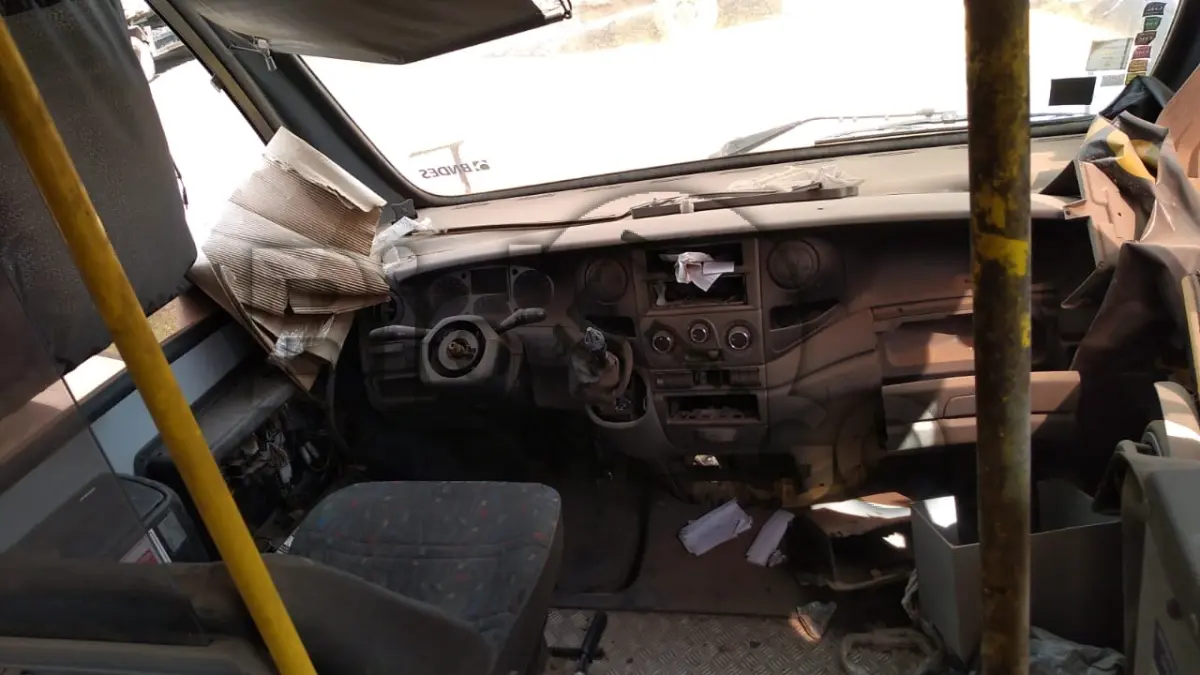 LOTE 011 - MICRO ONIBUS IVECO CITY CLASS 70C17 ANO/MODELO 2012/2013