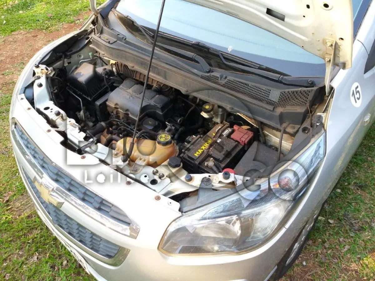 LOTE 004 - AUTOMÓVEL GM SPIN LTZ - 5 PORTAS, 7 LUGARES