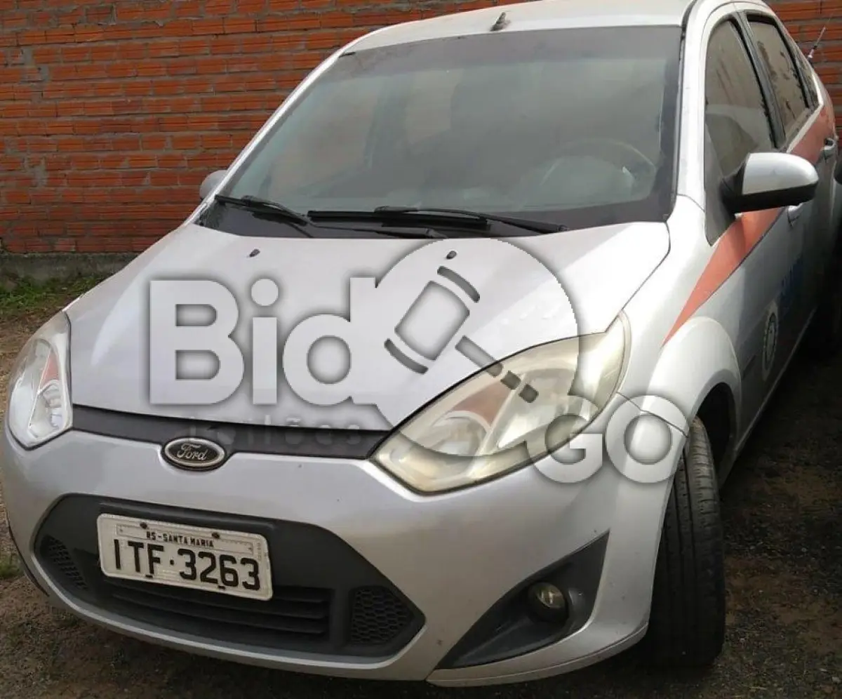 LOTE 006 - Automóvel FORD/FIESTA SEDAN1.6FLEX, Ano/modelo: 2012/2013