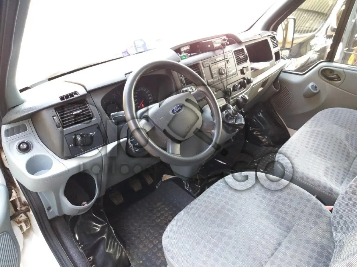LOTE 007 - AMBULÂNCIA FORD TRANSIT TCA AMB - ANO/MODELO 2012 -