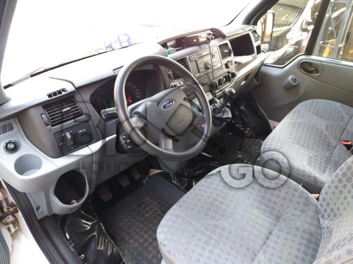 LOTE 007 - AMBULÂNCIA FORD TRANSIT TCA AMB - ANO/MODELO 2012 -